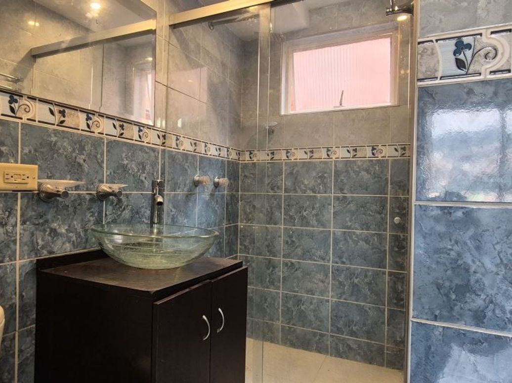 Apartamento de 3 alcobas en arriendo en San Antonio Norte, Bogotá, 47 m² · foto 19 de 20