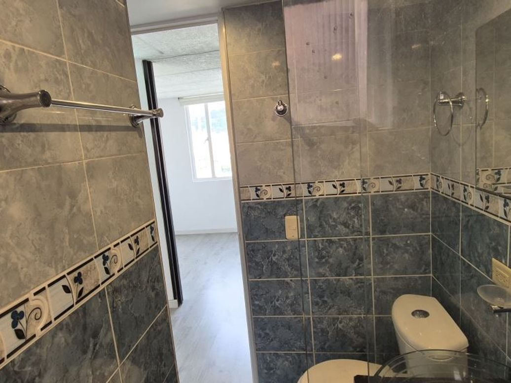 Apartamento de 3 alcobas en arriendo en San Antonio Norte, Bogotá, 47 m² · foto 20 de 20