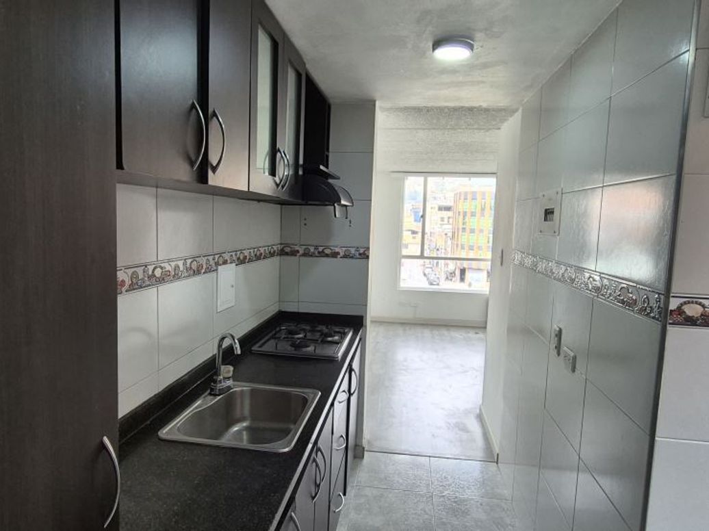 Apartamento de 3 alcobas en arriendo en San Antonio Norte, Bogotá, 47 m² · foto 8 de 20