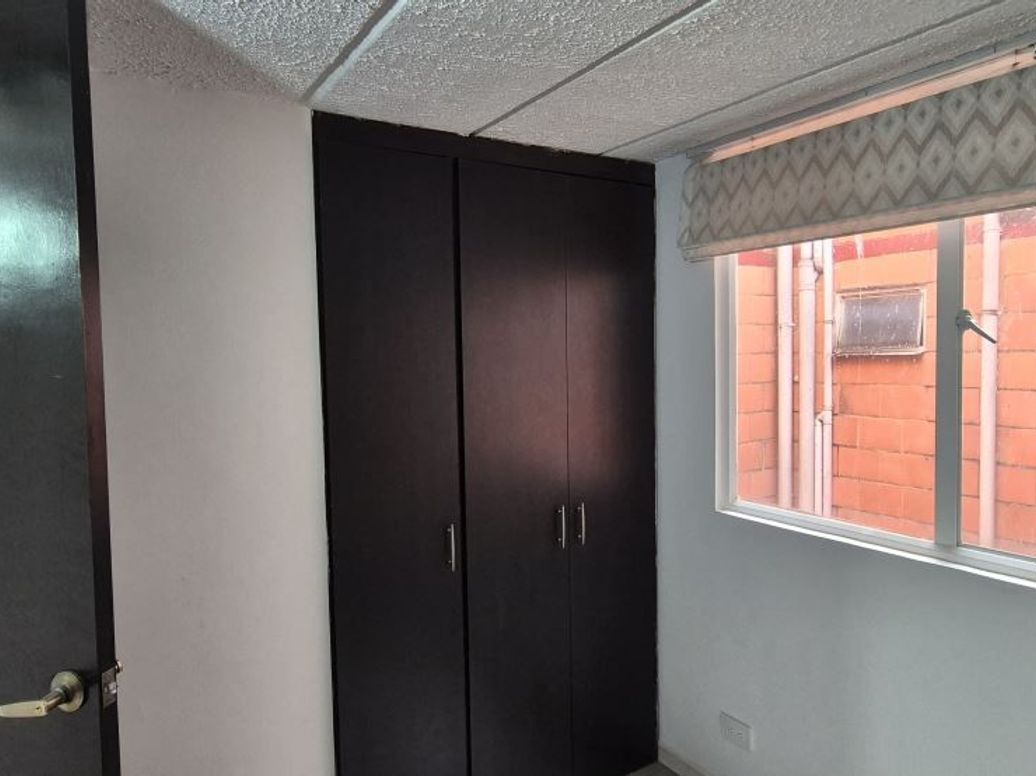 Apartamento de 3 alcobas en arriendo en San Antonio Norte, Bogotá, 47 m² · foto 14 de 20