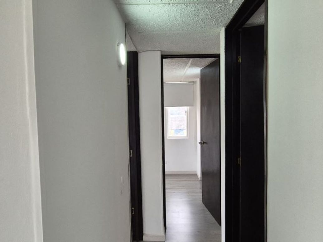 Apartamento de 3 alcobas en arriendo en San Antonio Norte, Bogotá, 47 m² · foto 9 de 20