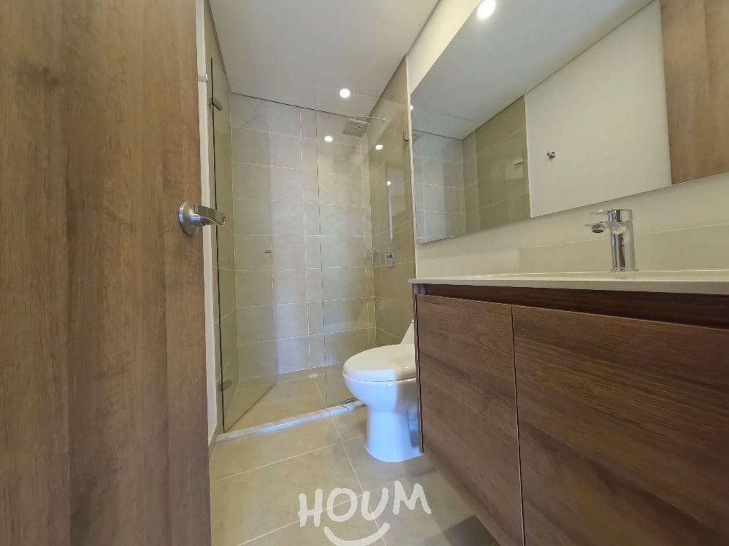 Apartamento en arriendo en Las Acasias, Bogotá · foto 3 de 11