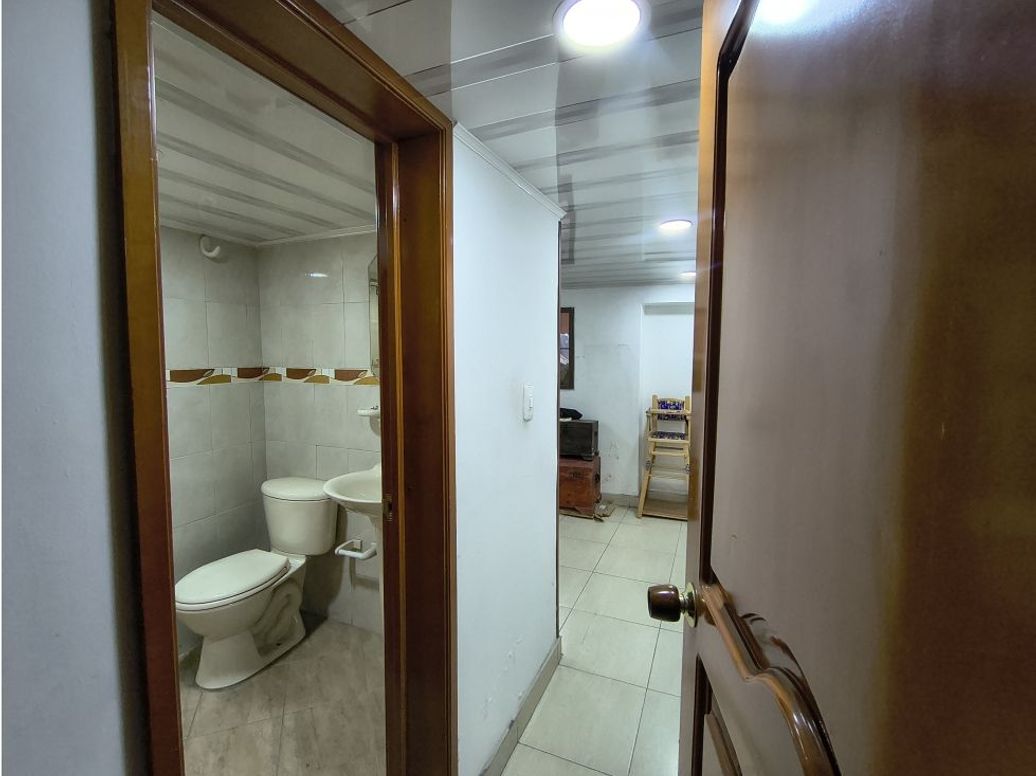 Casa de 4 alcobas en venta en Modelia, Bogotá, 196 m² · foto 18 de 20