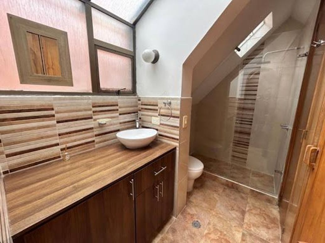 Casa de 3 alcobas en venta en San Patricio, Bogotá, 180 m² · foto 18 de 20