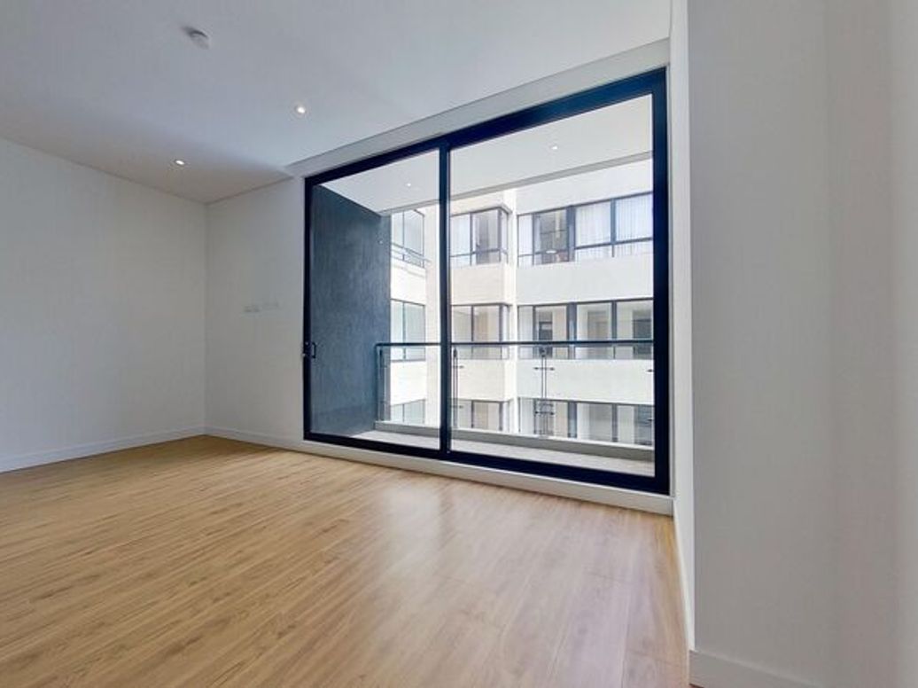 Apartamento de 1 alcoba en venta en Cerros De Los Alpes, Bogotá, 56 m² · foto 2 de 7