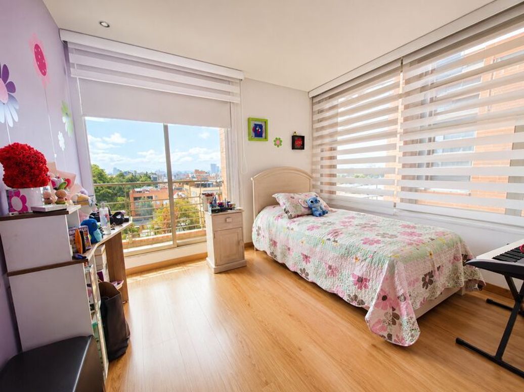 Apartamento de 3 alcobas en venta en Prados De La Calleja, Bogotá, 188 m² · foto 13 de 20