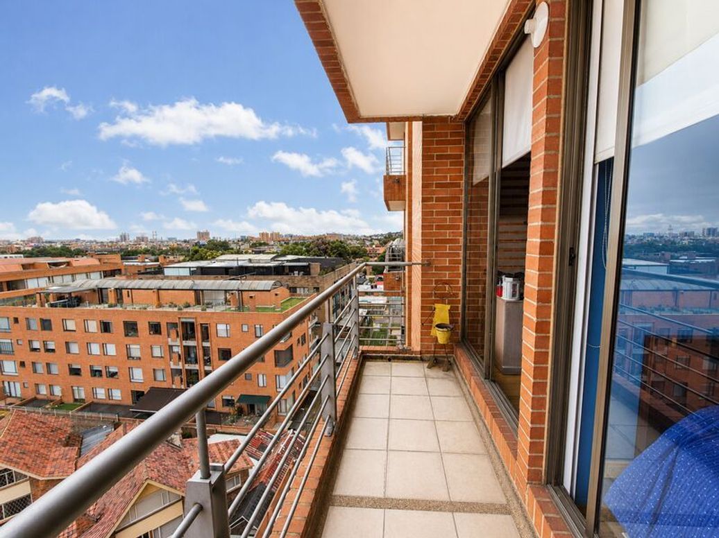 Apartamento de 3 alcobas en venta en Prados De La Calleja, Bogotá, 188 m² · foto 15 de 20