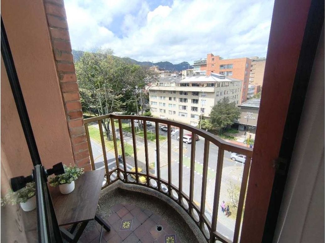 Apartamento de 2 alcobas en venta en Chicó Norte, Bogotá, 105 m² · foto 12 de 20