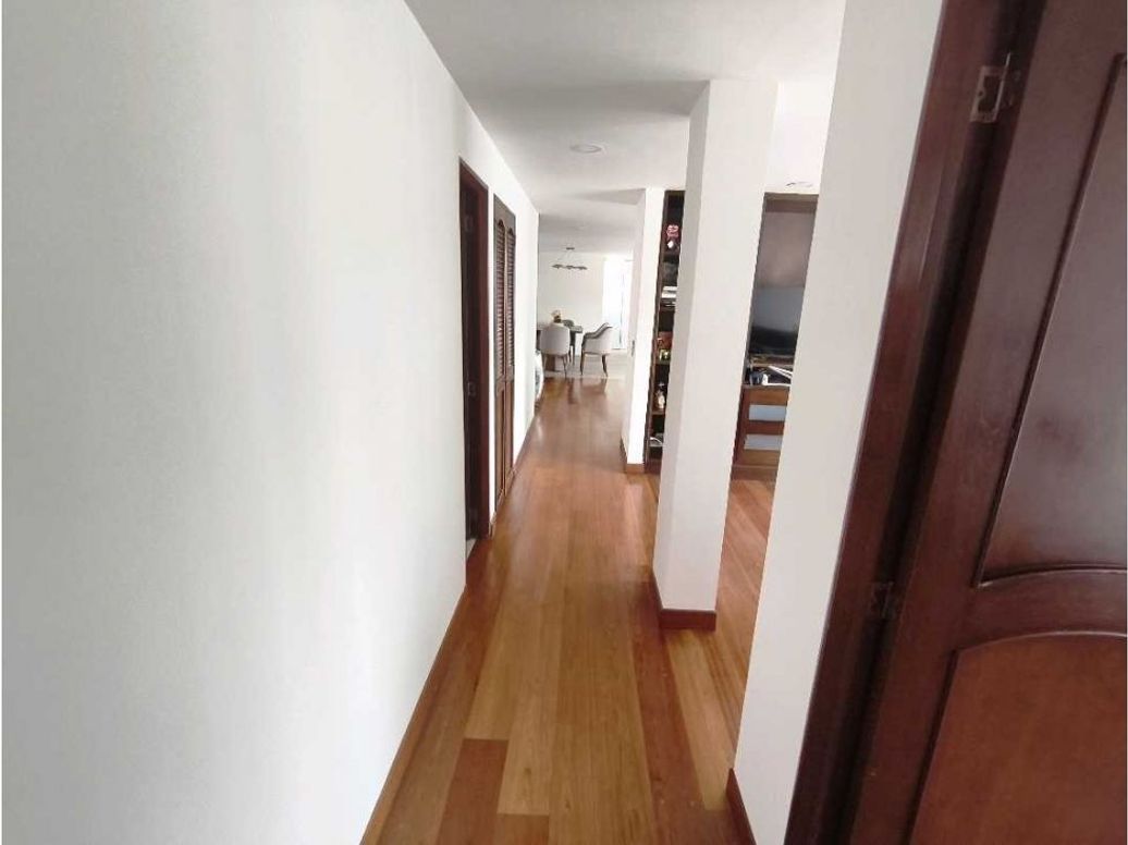 Apartamento de 2 alcobas en venta en Chicó Norte, Bogotá, 105 m² · foto 14 de 20