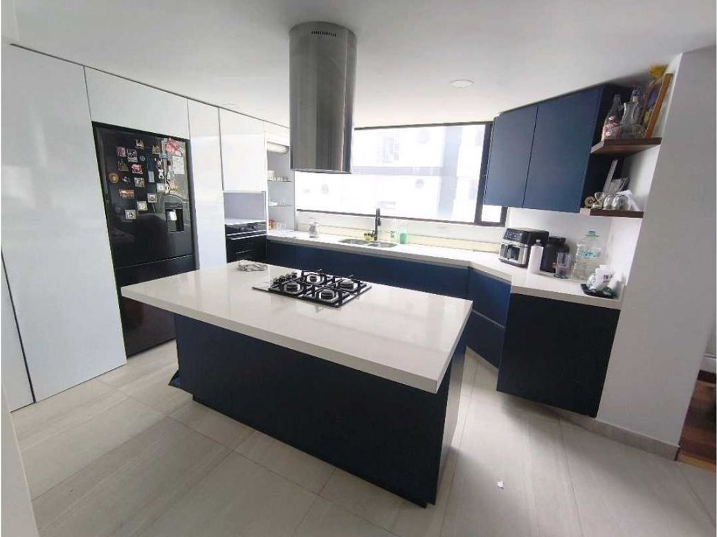 Apartamento de 2 alcobas en venta en Chicó Norte, Bogotá, 105 m² · foto 17 de 20