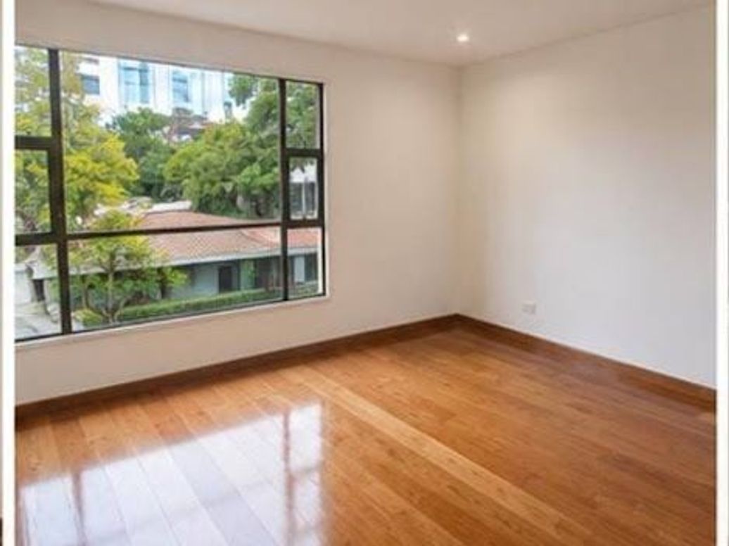 Apartamento de 3 alcobas en venta en Los Rosales, Bogotá, 237 m² · foto 4 de 20