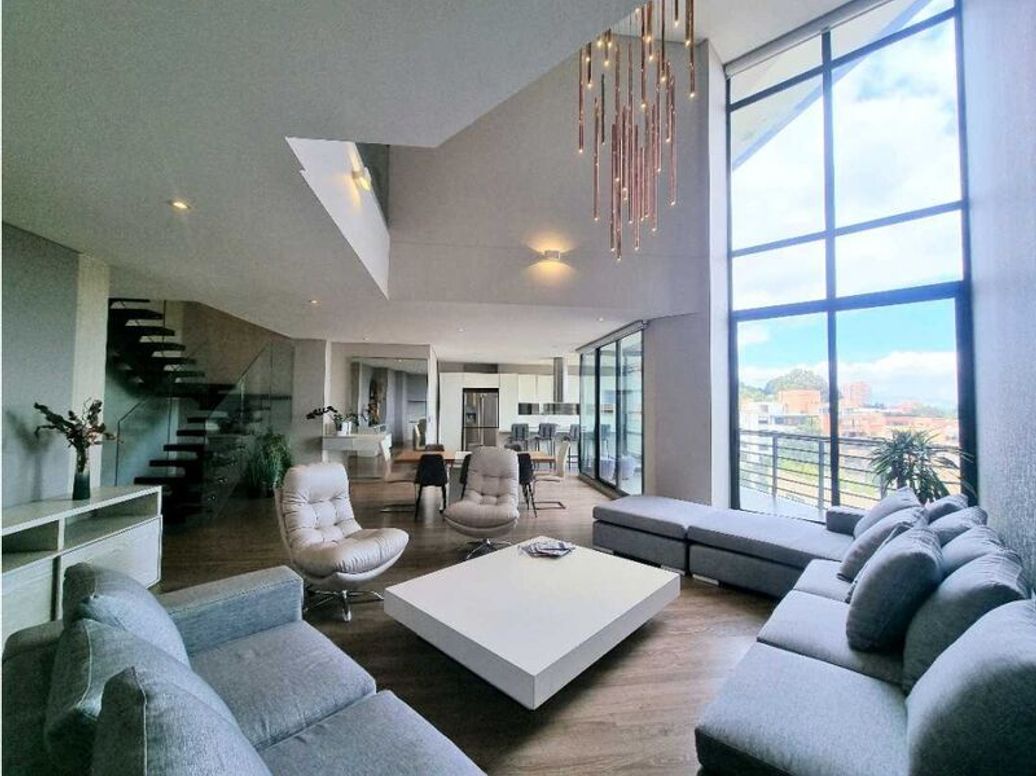 Apartamento de 3 alcobas en venta en Bellavista, Bogotá, 245 m² · foto 2 de 20