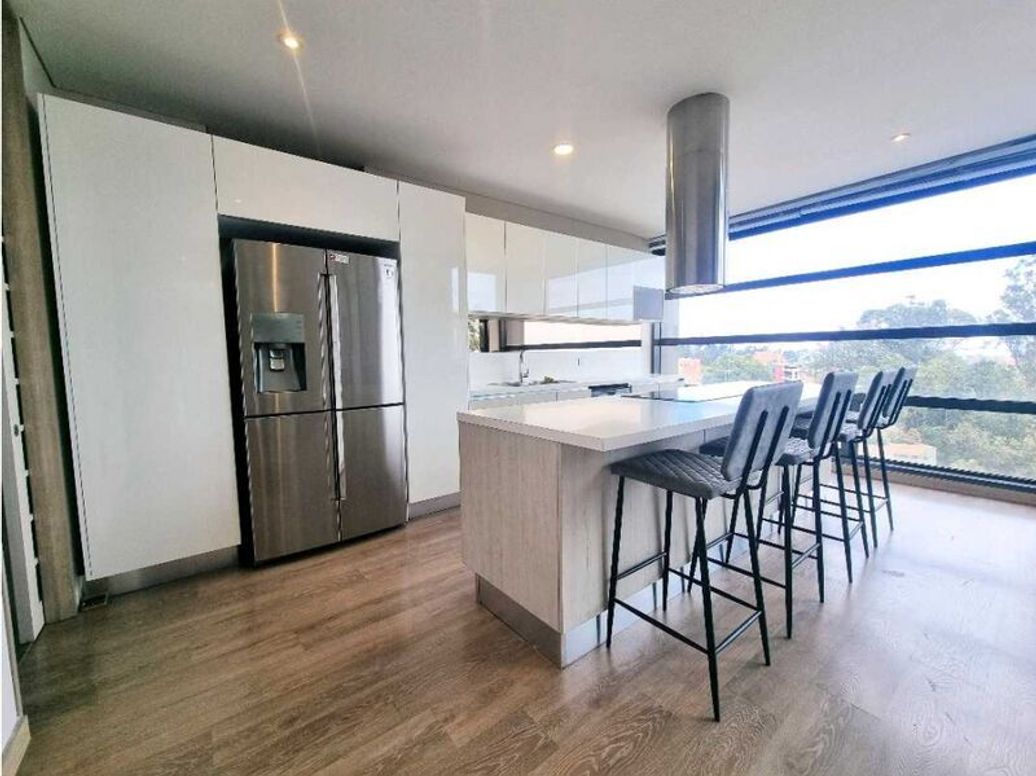 Apartamento de 3 alcobas en venta en Bellavista, Bogotá, 245 m² · foto 10 de 20