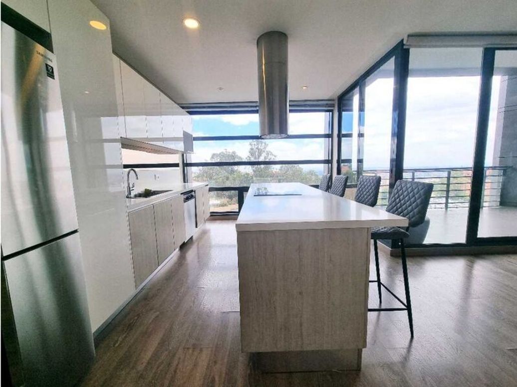 Apartamento de 3 alcobas en venta en Bellavista, Bogotá, 245 m² · foto 11 de 20