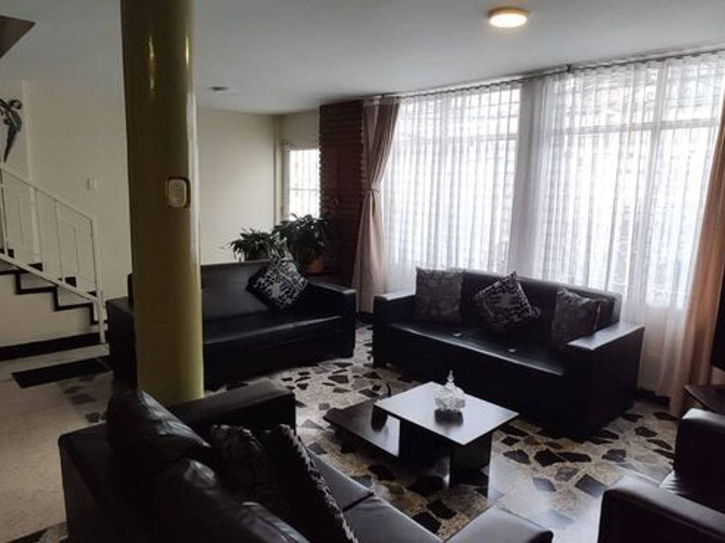 Apartamento de 5 alcobas en venta en Quiroga Central, Bogotá, 186 m² · foto 3 de 20