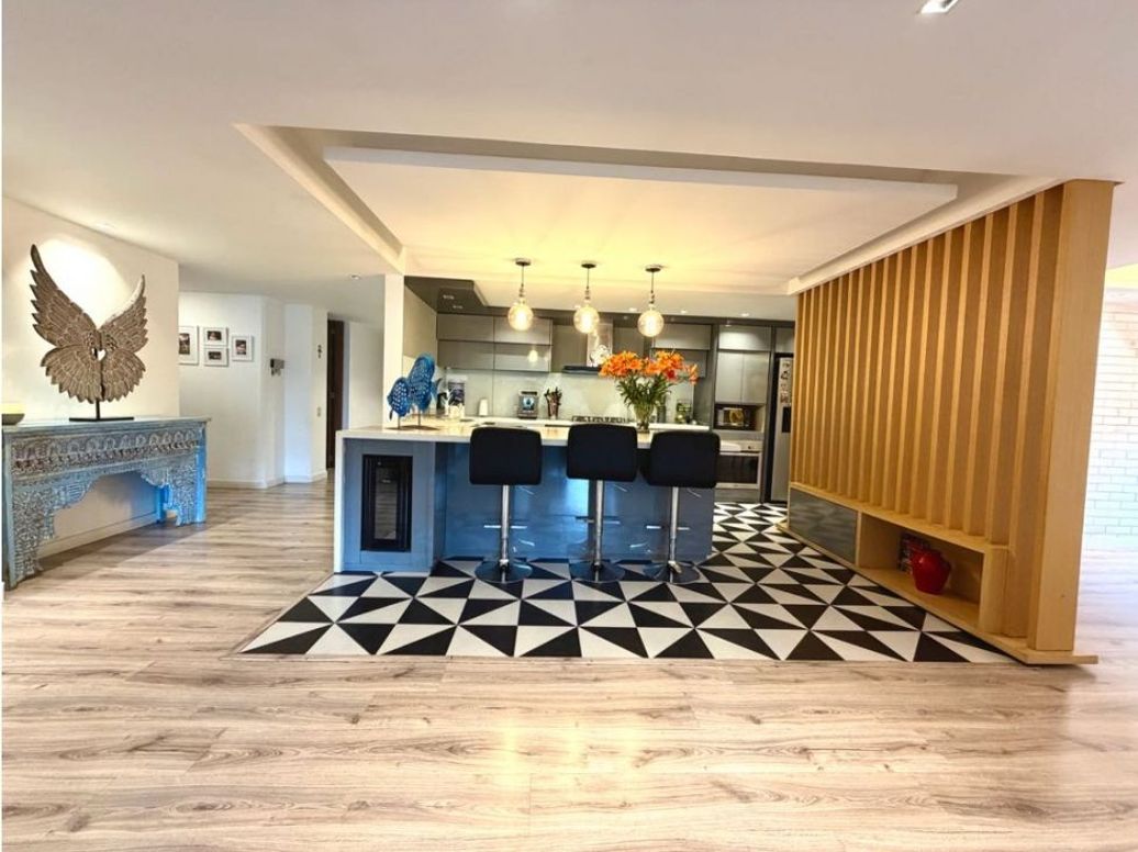 Apartamento de 3 alcobas en venta en Bosque Medina, Bogotá, 260 m² · foto 3 de 20