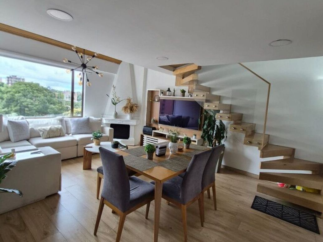 Apartamento de 3 alcobas en venta en Campin Occidental, Bogotá, 110 m² · foto 3 de 20