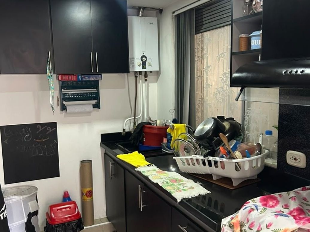 Apartamento de 3 alcobas en venta en El Ensueño, Bogotá, 59 m² · foto 3 de 12