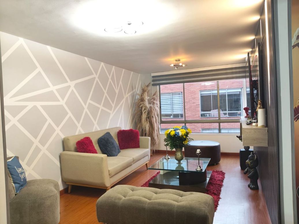 Apartamento de 3 alcobas en venta en Capellanía, Bogotá, 64 m² · foto 2 de 13