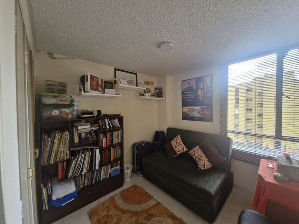 Apartamento de 2 alcobas en venta en Cr Hacienda De Iberia Et. I, Bogotá, 60 m² · foto 13 de 20