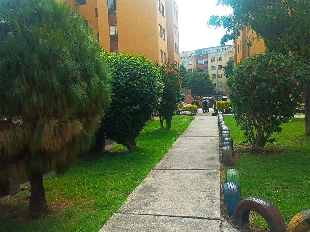 Apartamento de 2 alcobas en venta en Cr Hacienda De Iberia Et. I, Bogotá, 60 m² · foto 16 de 20