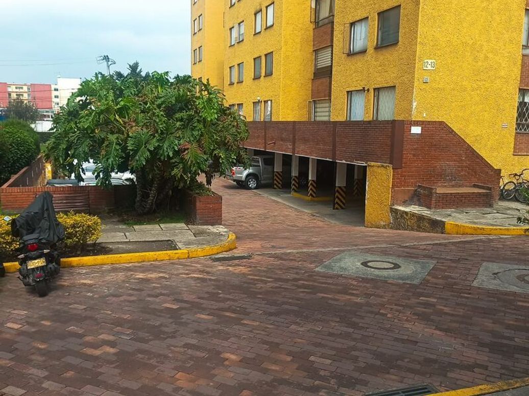 Apartamento de 2 alcobas en venta en Cr Hacienda De Iberia Et. I, Bogotá, 60 m² · foto 17 de 20