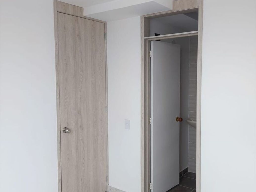 Apartamento de 2 alcobas en venta en Puente Grande, Bogotá, 47 m² · foto 5 de 13