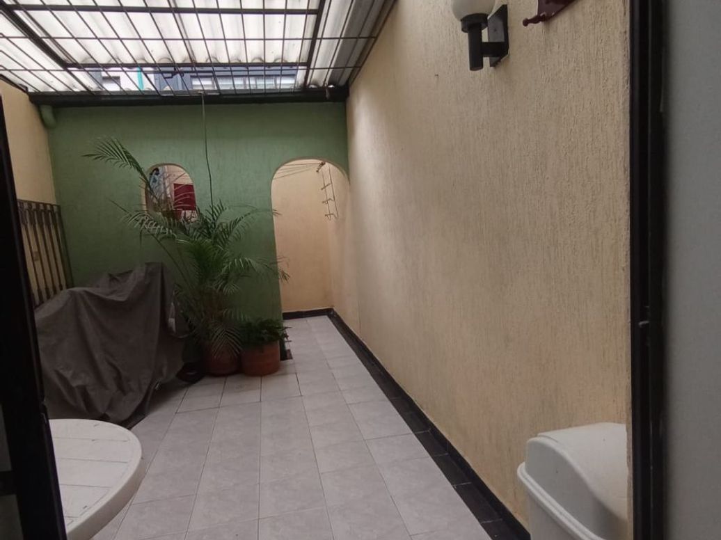 Casa de 2 alcobas en venta en Ub. El Cortijo, Bogotá, 86 m² · foto 8 de 11