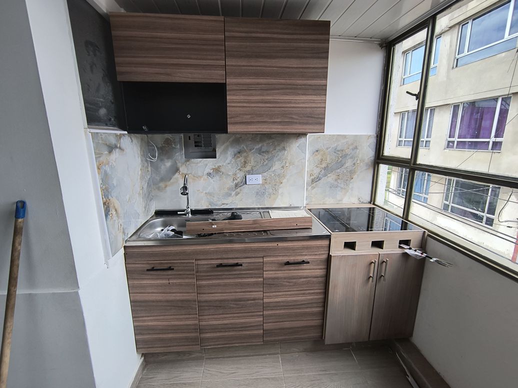 Apartamento de 4 alcobas en venta en Compartir Suba, Bogotá, 72 m² · foto 5 de 13