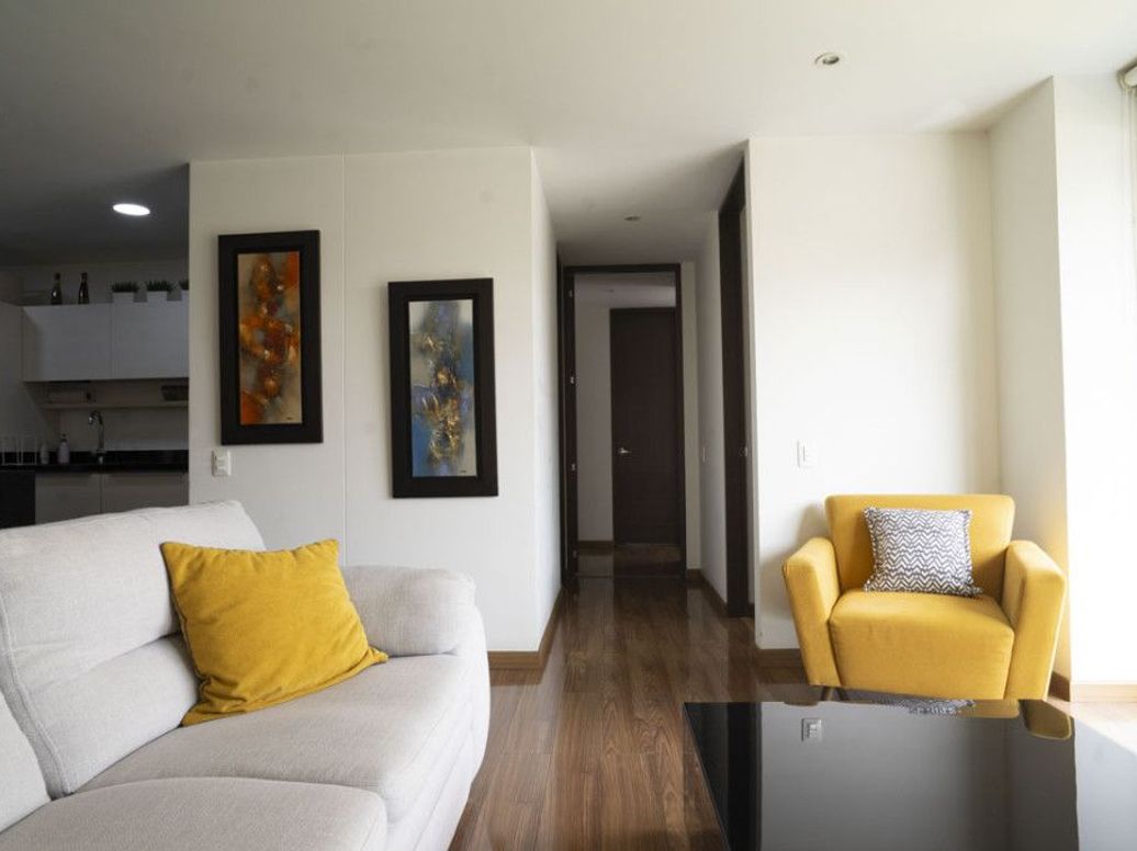Apartamento de 2 alcobas en venta en Club De Los Lagartos, Bogotá, 80 m² · foto 3 de 20