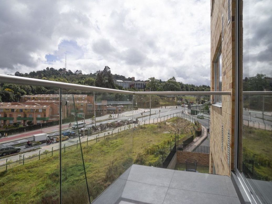 Apartamento de 2 alcobas en venta en Club De Los Lagartos, Bogotá, 80 m² · foto 4 de 20