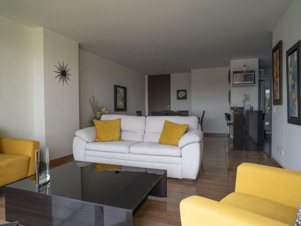 Apartamento de 2 alcobas en venta en Club De Los Lagartos, Bogotá, 80 m² · foto 6 de 20