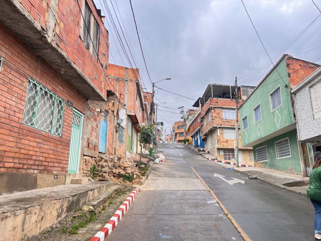 Casa de 2 alcobas en venta en El Triunfo Sur, Bogotá, 60 m² · foto 2 de 18
