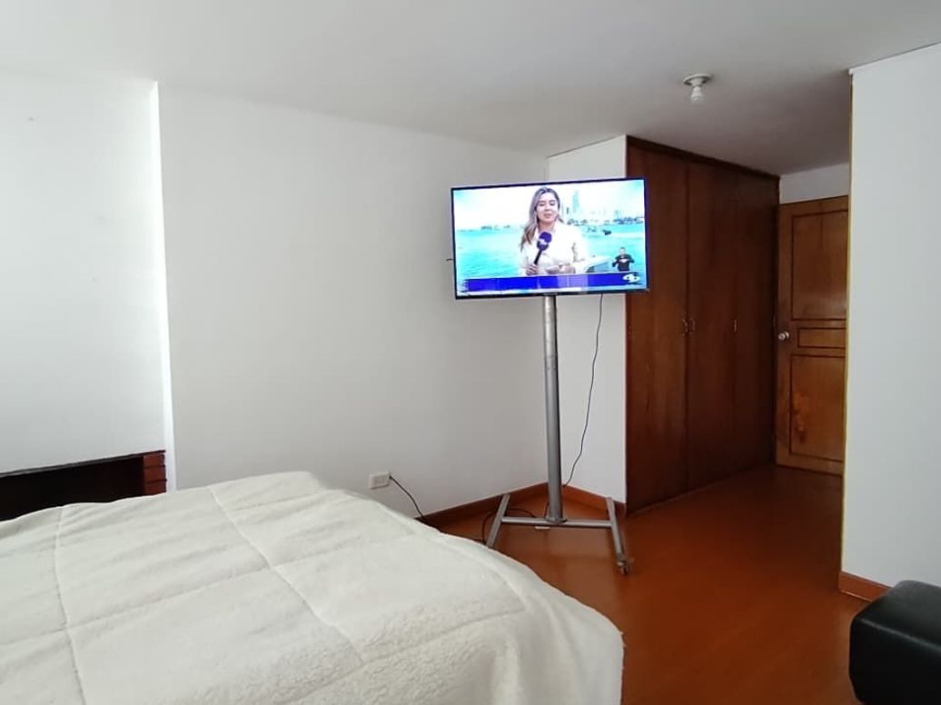 Apartamento de 1 alcoba en venta en Potosí, Bogotá, 45 m² · foto 2 de 9
