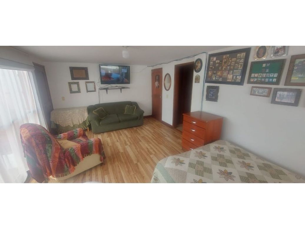 Casa de 4 alcobas en venta en San José De Bavaria, Bogotá, 195 m² · foto 7 de 20