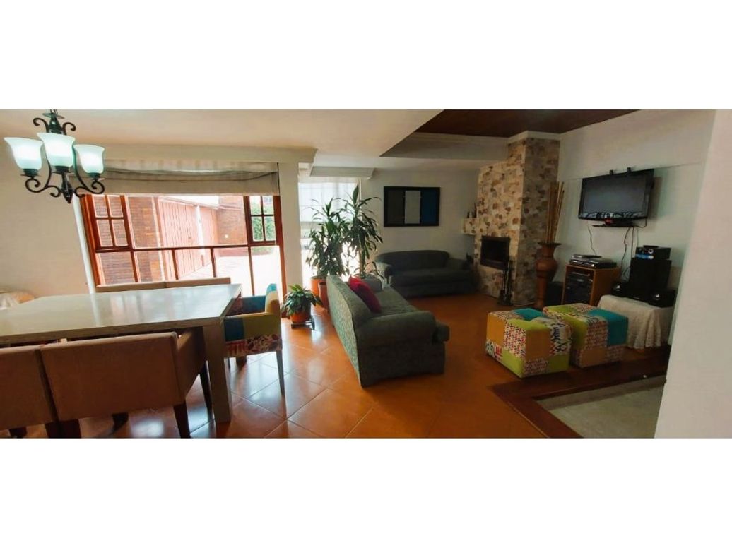 Casa de 4 alcobas en venta en San José De Bavaria, Bogotá, 195 m² · foto 20 de 20