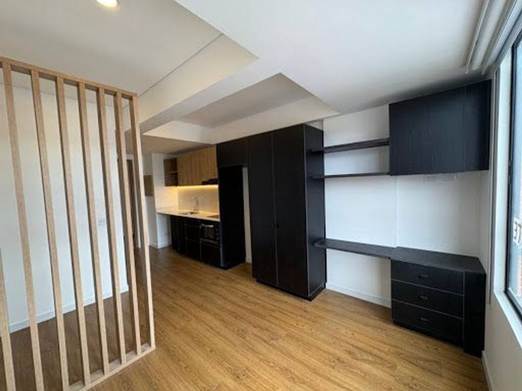 Apartaestudio en venta en La Castellana, Bogotá, 21 m² · foto 3 de 20