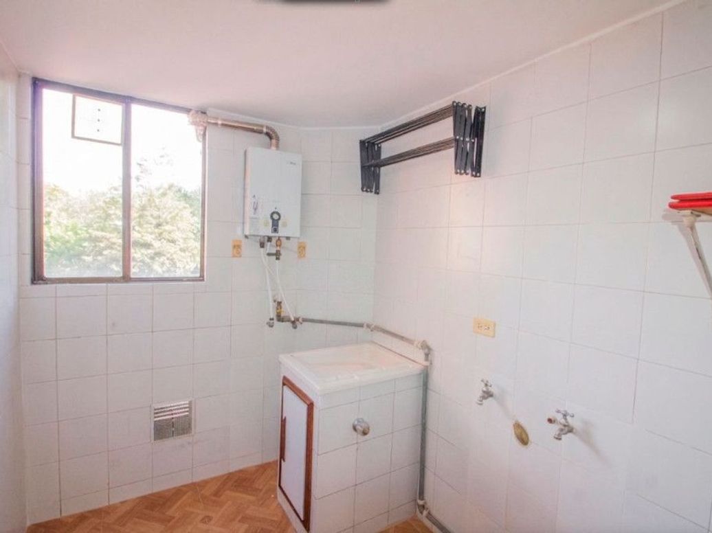 Apartamento de 3 alcobas en venta en Iberia - Edif Colina Campestre 16, Bogotá, 82 m² · foto 6 de 16