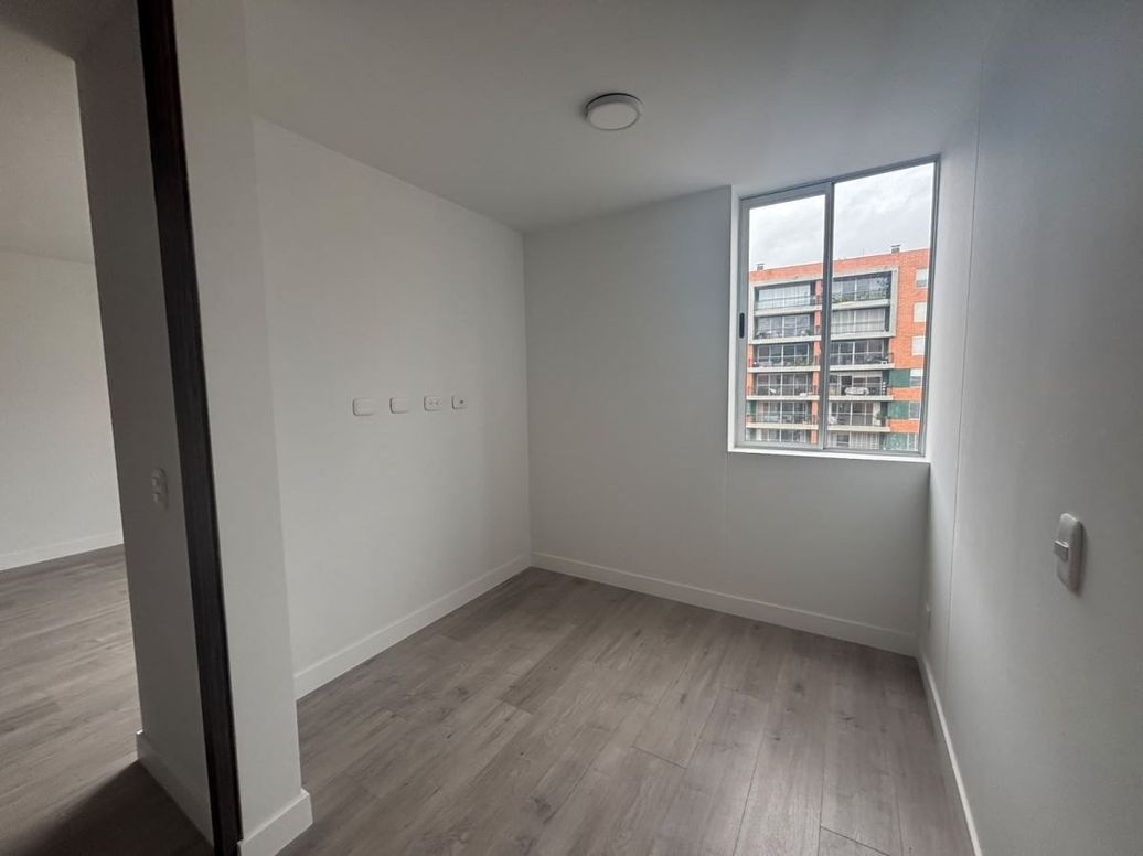 Apartamento de 3 alcobas en venta en Gran Granada, Bogotá, 103 m² · foto 11 de 20