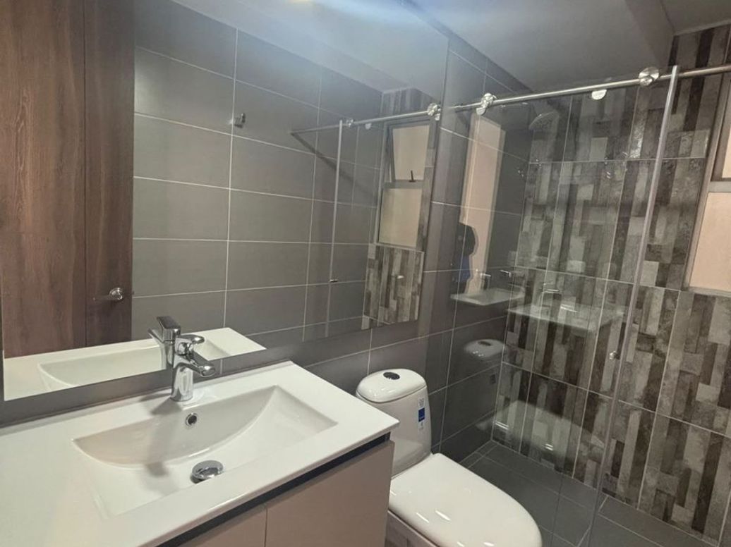 Apartamento de 3 alcobas en venta en Gran Granada, Bogotá, 103 m² · foto 18 de 20
