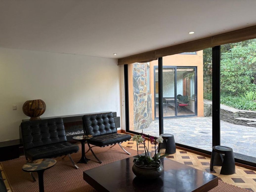 Casa de 4 alcobas en venta en Bosque Izquierdo, Bogotá, 400 m² · foto 9 de 20