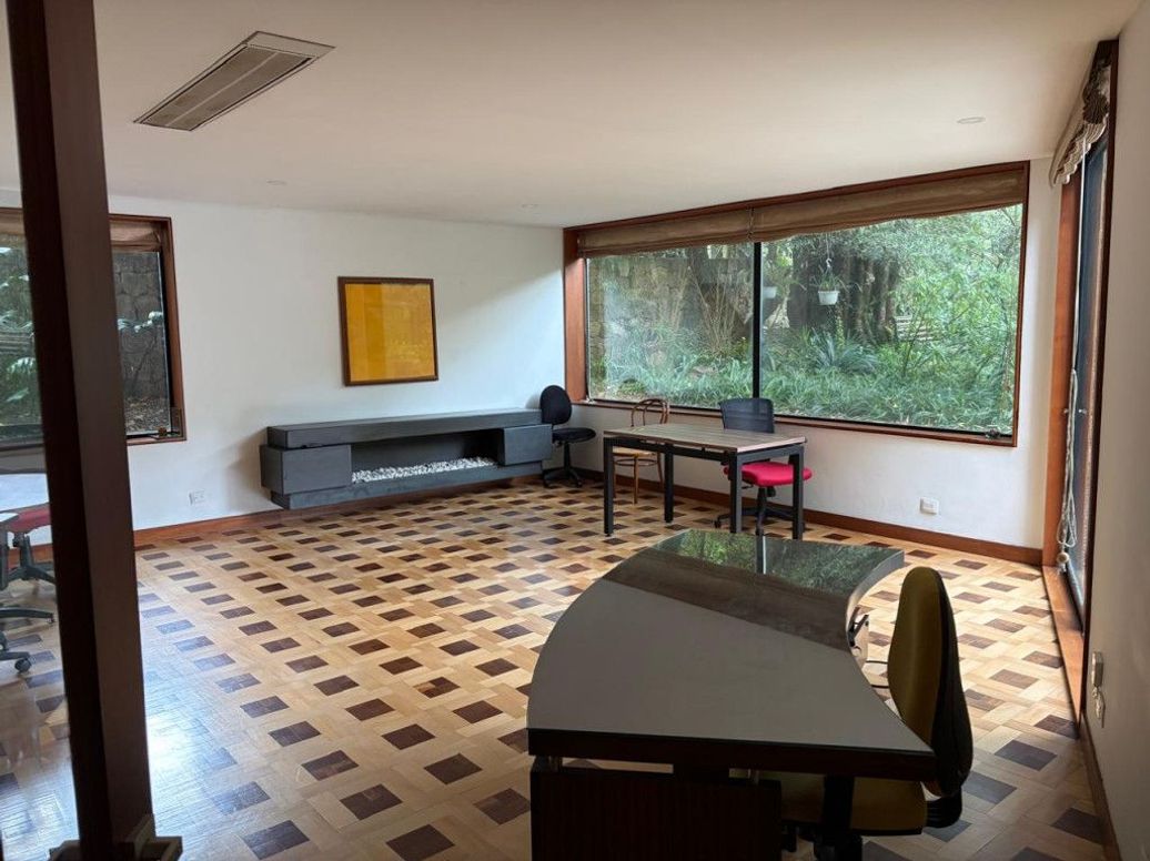 Casa de 4 alcobas en venta en Bosque Izquierdo, Bogotá, 400 m² · foto 17 de 20