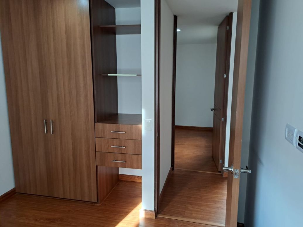 Apartamento de 2 alcobas en venta en Prado Veraniego, Bogotá, 55 m² · foto 6 de 20
