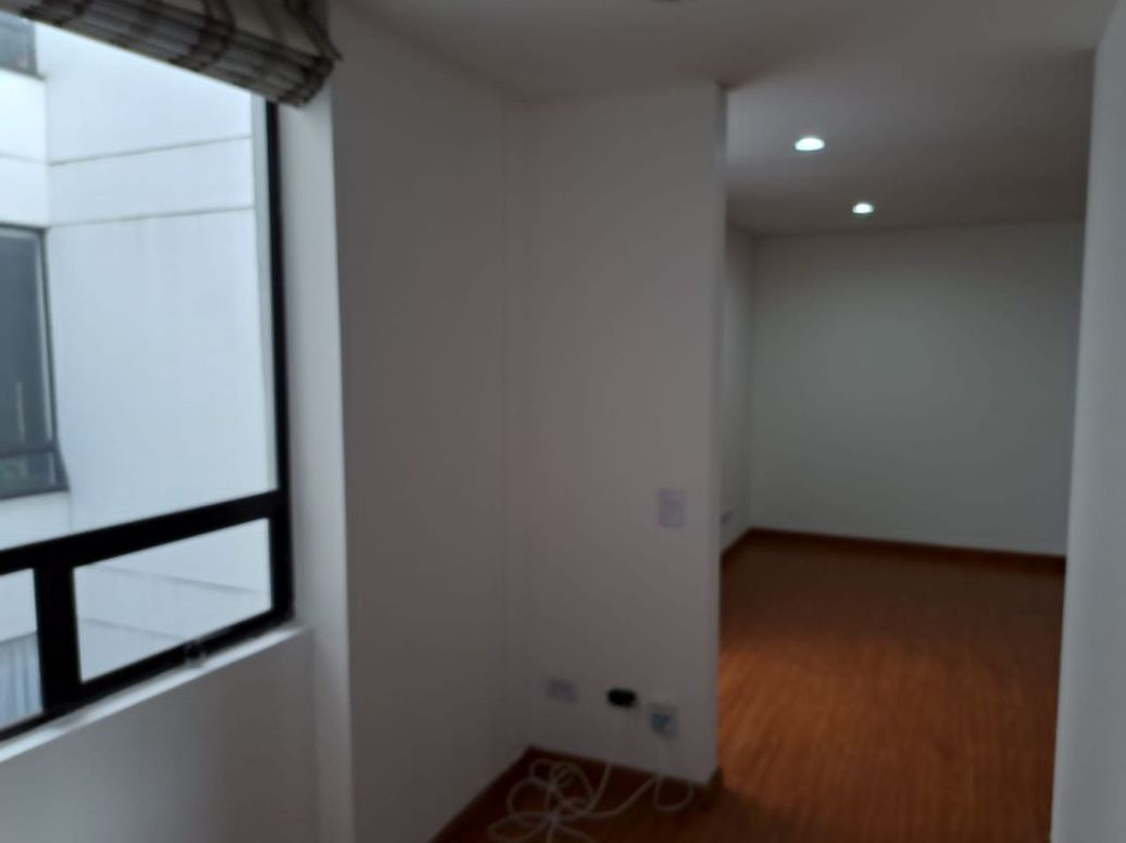 Apartamento de 2 alcobas en venta en Prado Veraniego, Bogotá, 55 m² · foto 3 de 20