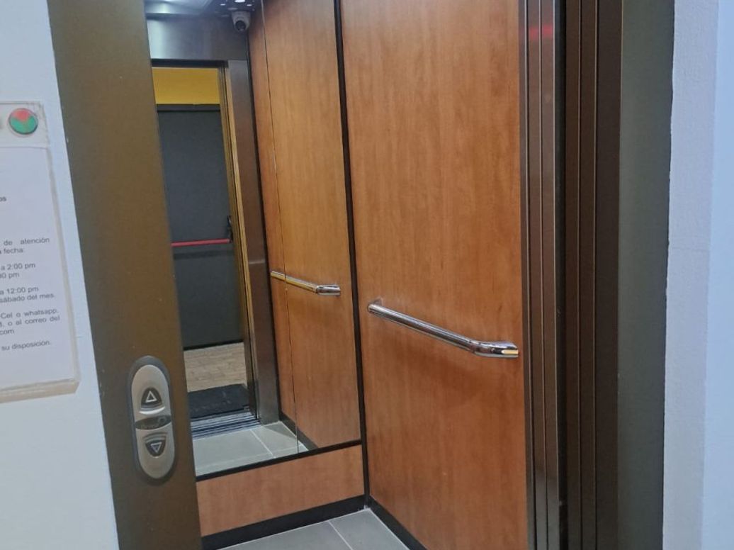 Apartamento de 2 alcobas en venta en Prado Veraniego, Bogotá, 55 m² · foto 13 de 20