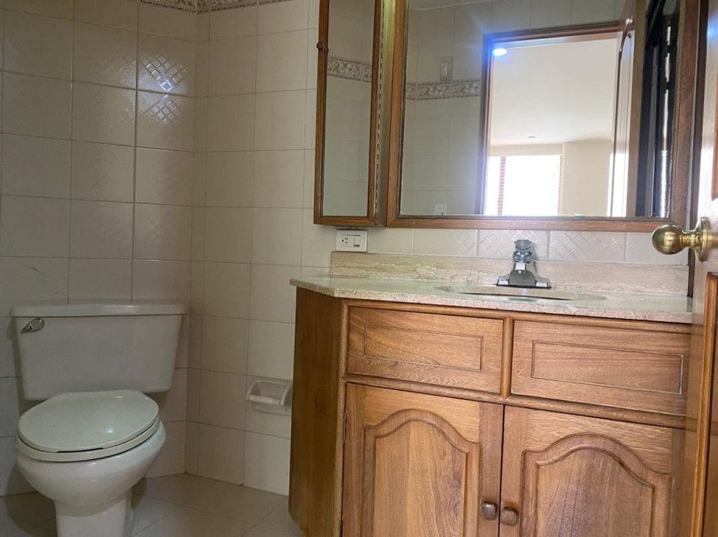 Apartamento de 3 alcobas en venta en Bellavista, Bogotá, 180 m² · foto 11 de 20