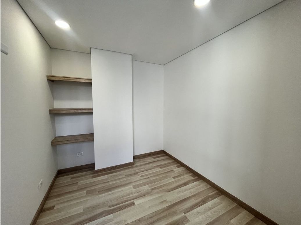 Apartamento en venta en Quinta Paredes, Bogotá · foto 6 de 20