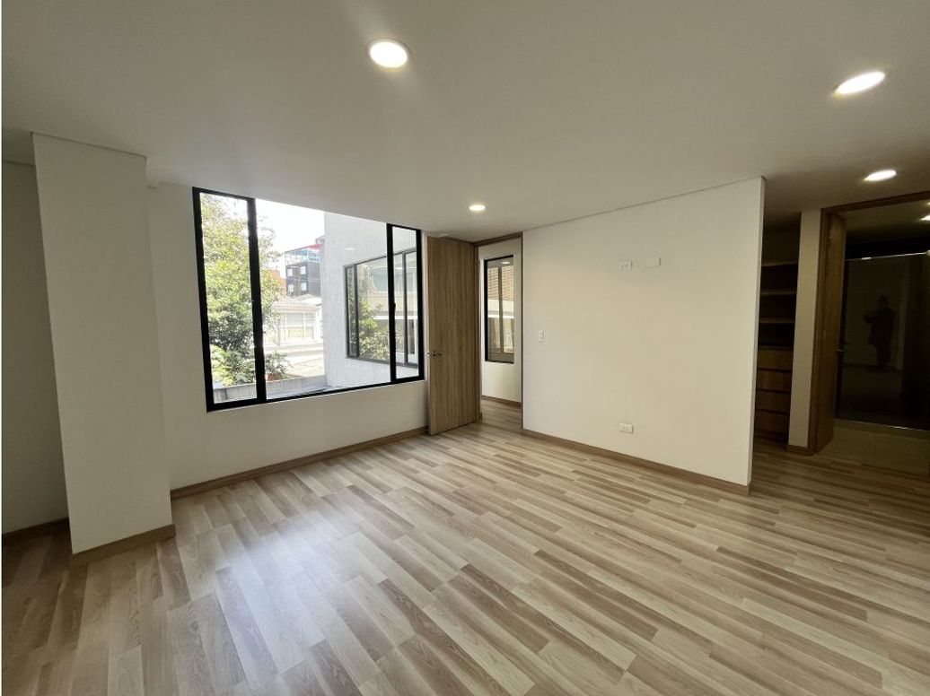 Apartamento en venta en Quinta Paredes, Bogotá · foto 11 de 20