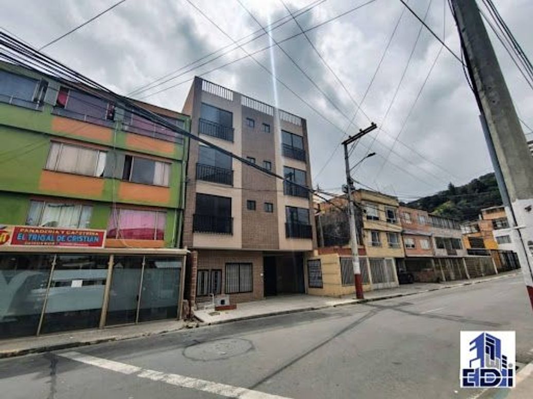 Apartamento de 3 alcobas en venta en Barrancas, Bogotá, 75 m² · foto 2 de 20