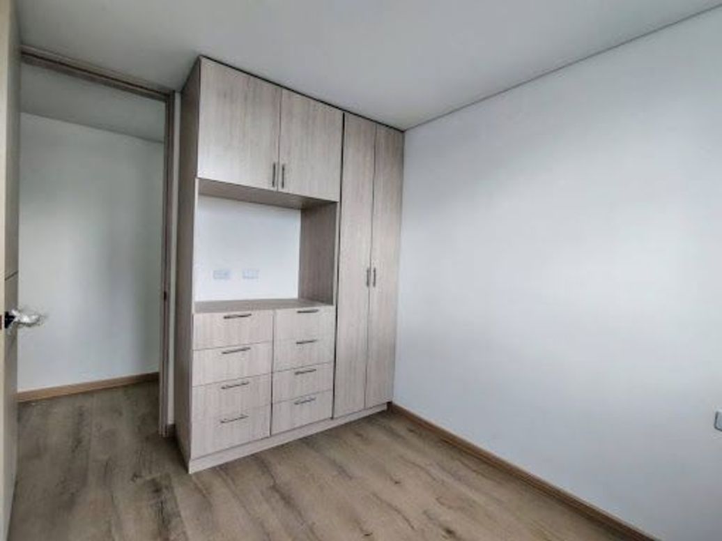 Apartamento de 2 alcobas en venta en Barrancas, Bogotá, 45 m² · foto 8 de 20